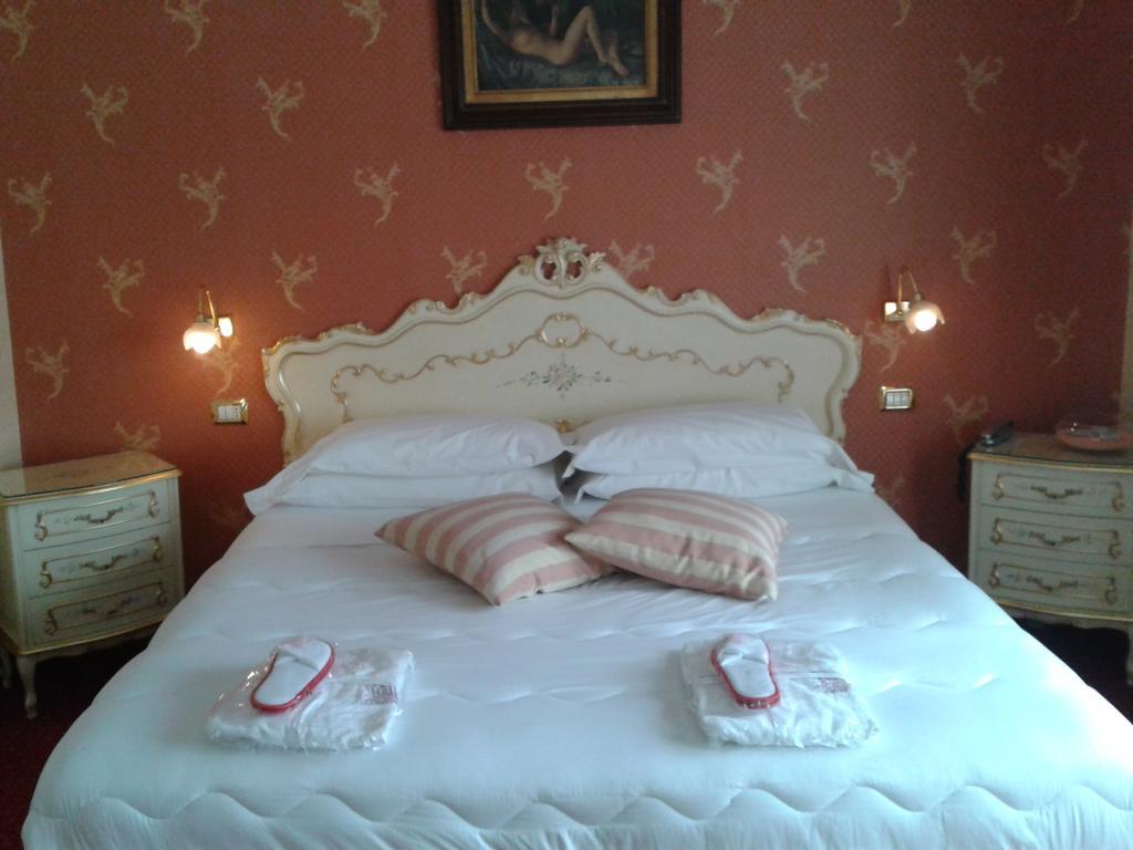 Hotel Villa Delle Ortensie Sant'Omobono Imagna Exteriér fotografie